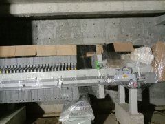 废水处理设备压泥机简介-荣尚热能