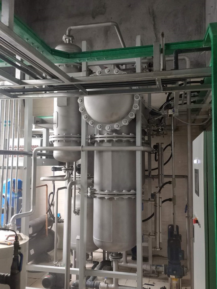 真空低温热泵蒸发器.jpg
